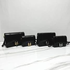 Picture of Balenciaga Handbags _SKUfw199739919fw